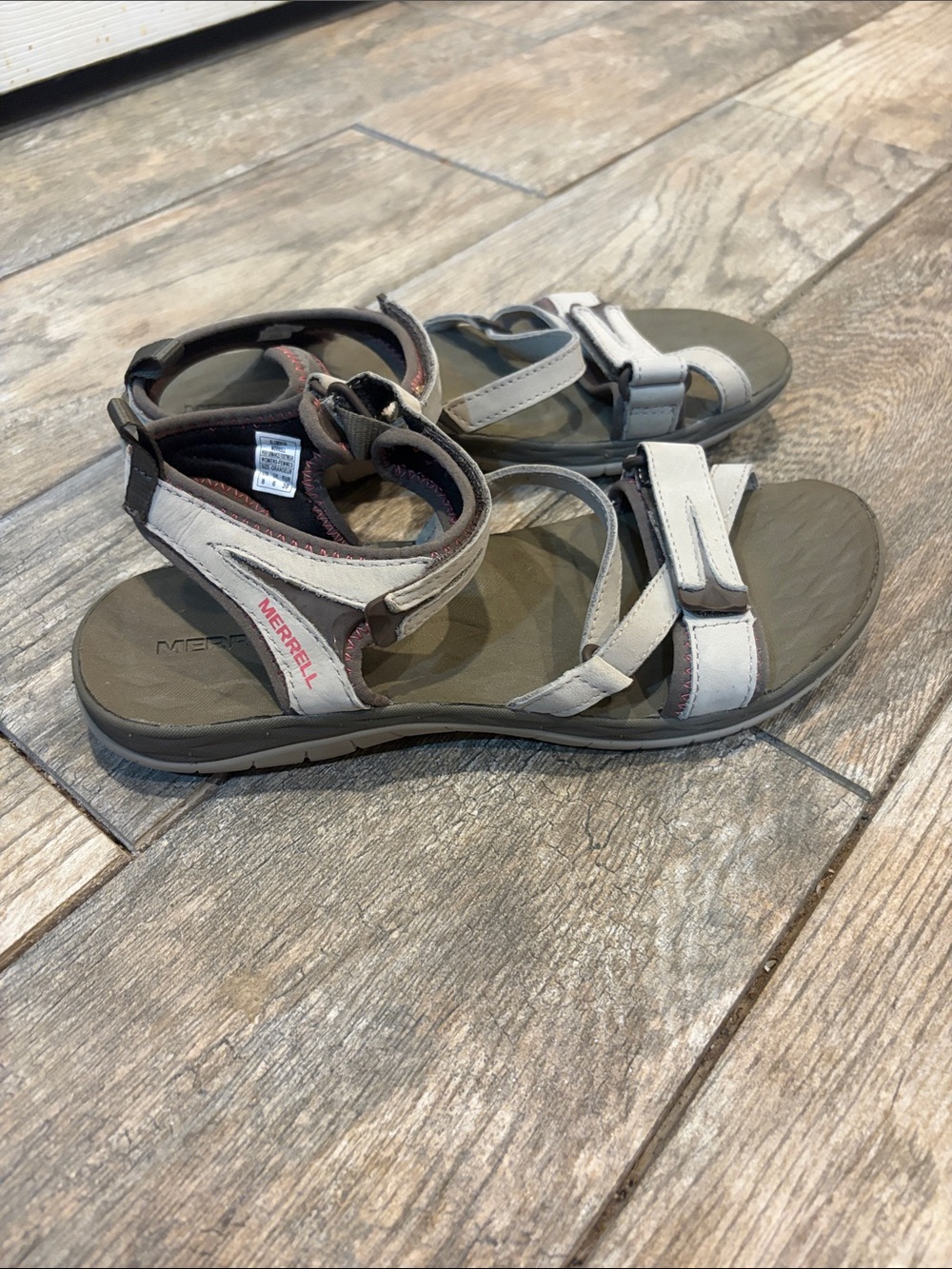 Merrell Siren strap sandals Women’s size 8